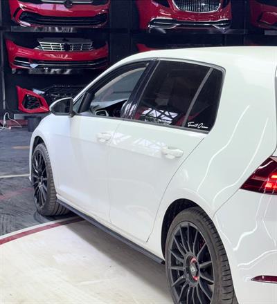 Golf 7.5 için GTI Seti (SİSLER DAHİL)