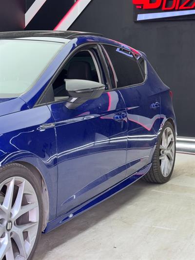 Seat Leon Uyumlu Aero Marşpiyel 