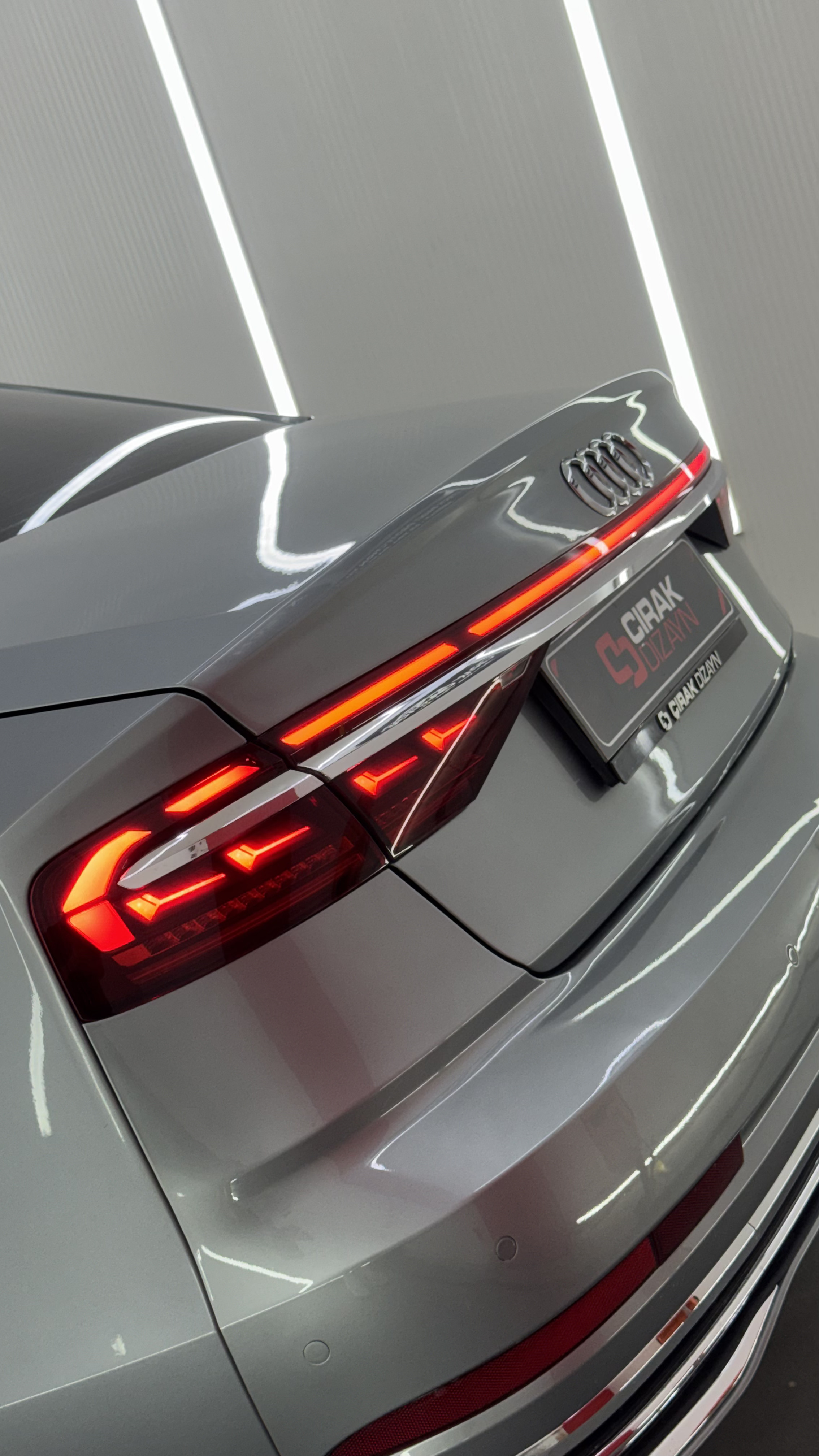 Audi A8 DP5A