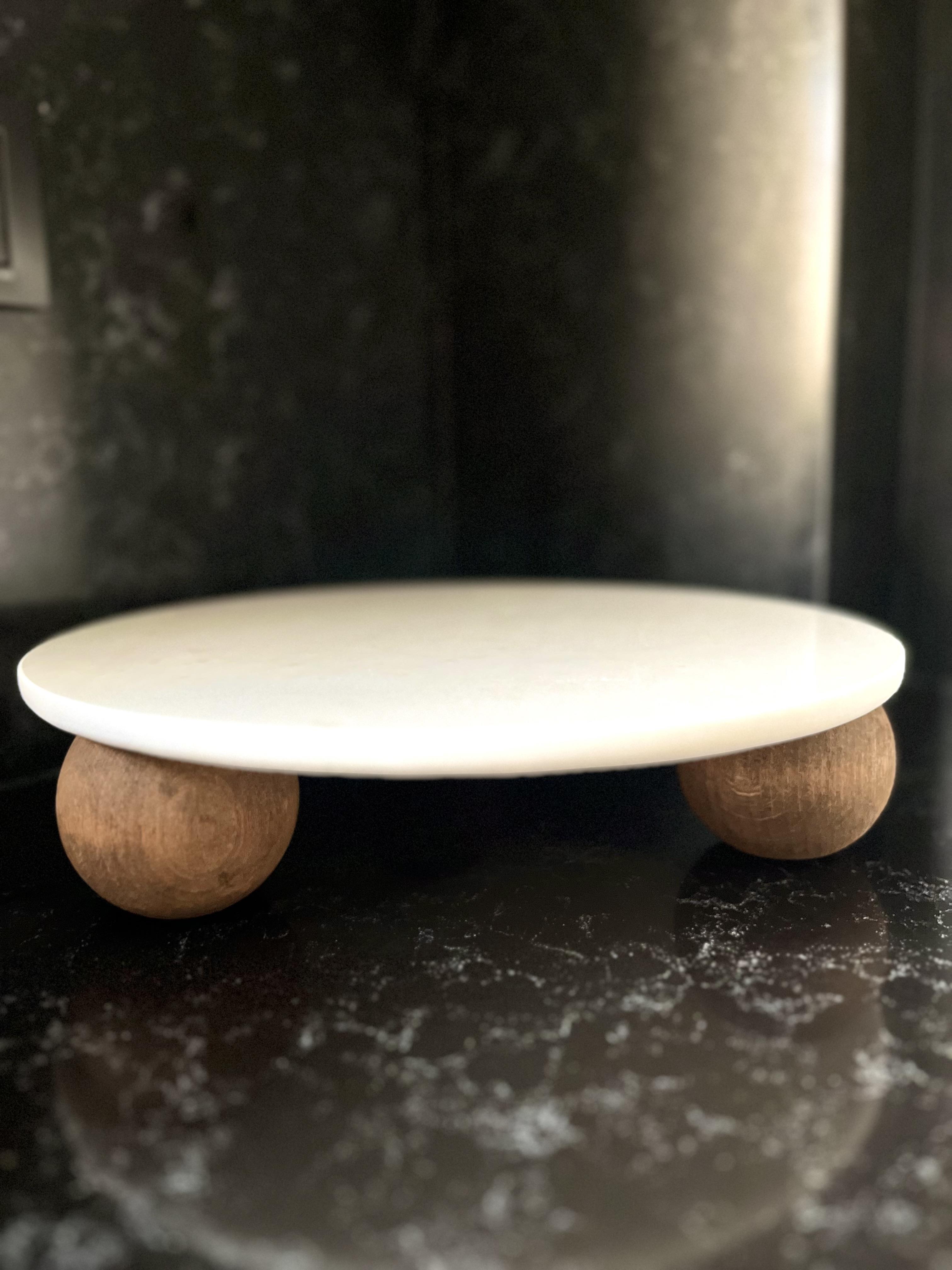 Oval Mermer Stand