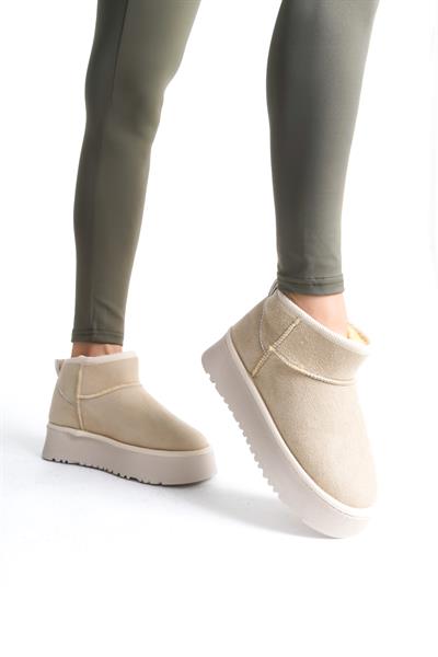  Ug Model Düz Desen Süet Içi Kürklü Kalin Taban Kadin Krem Bootie