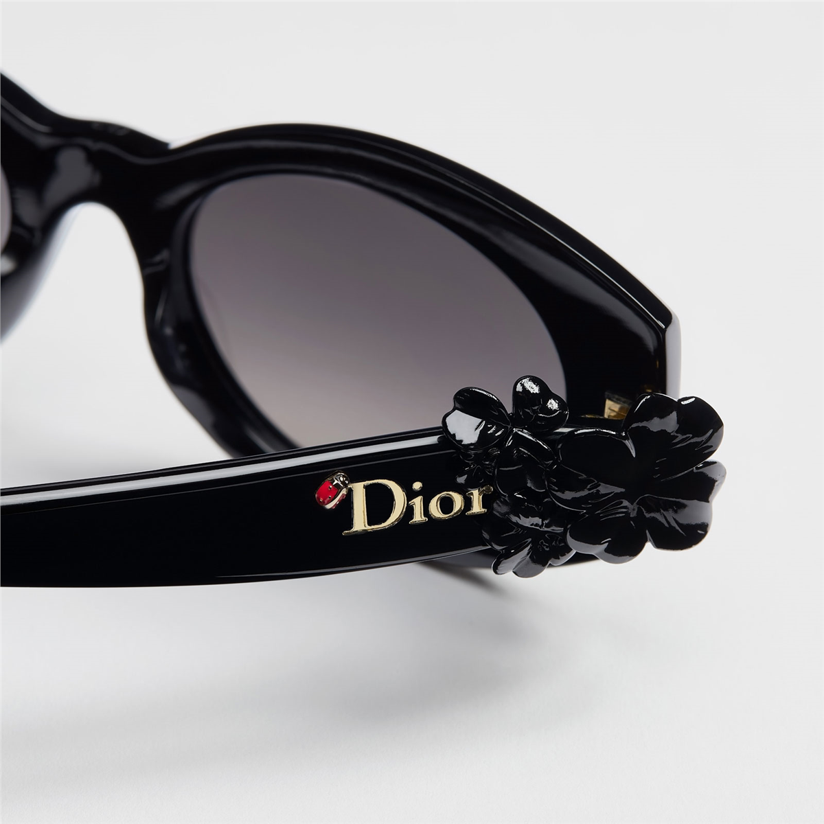 Dior Clover B1I CD 40260I 01B Kadın Güneş Gözlüğü