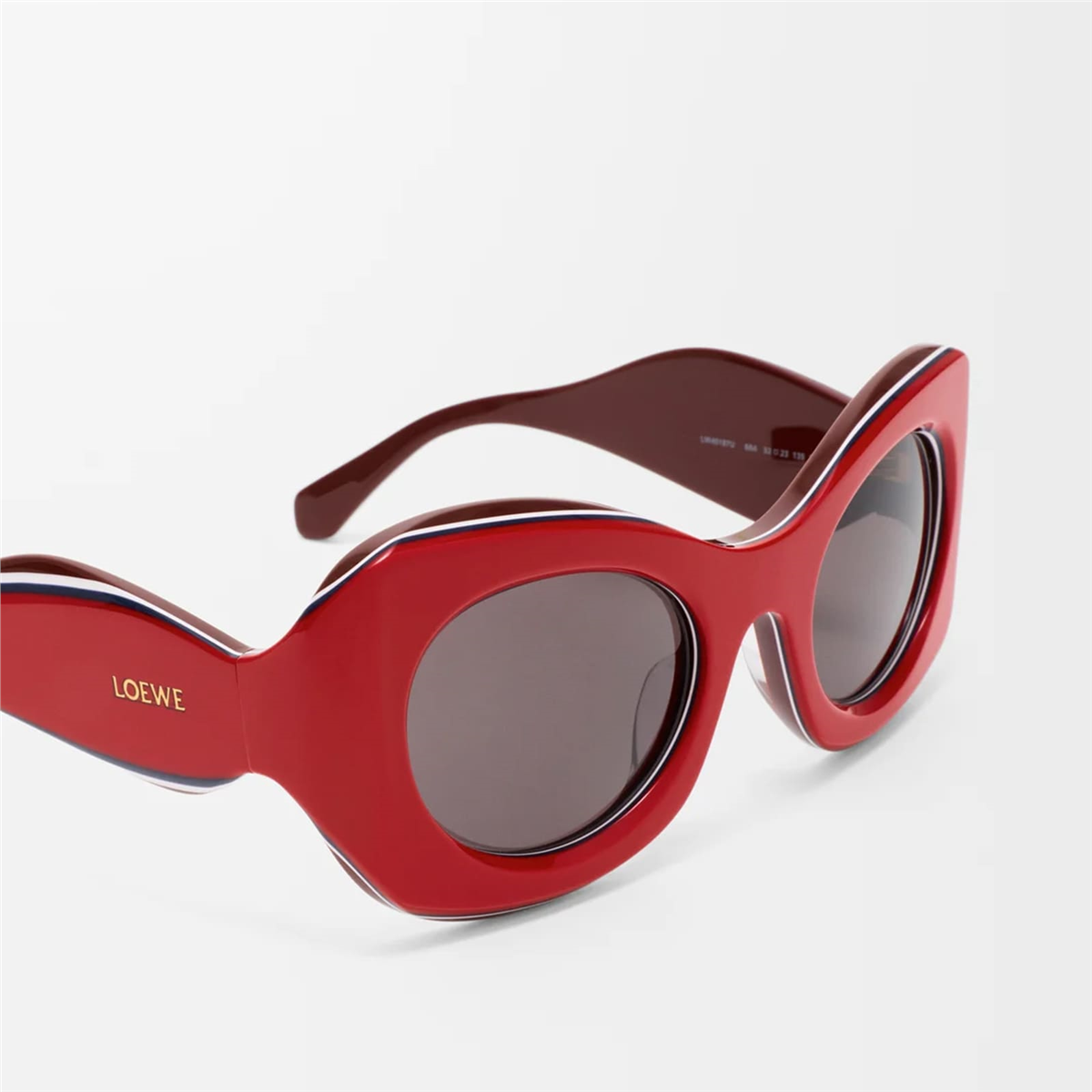 Loewe Signature LW 40197U 66A Kadın Güneş Gözlüğü