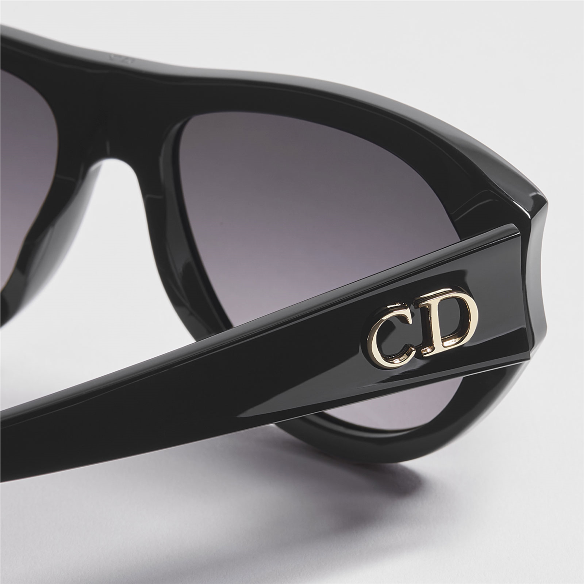 Dior DiorGlow A1I CD 40257I 01B Kadın Güneş Gözlüğü