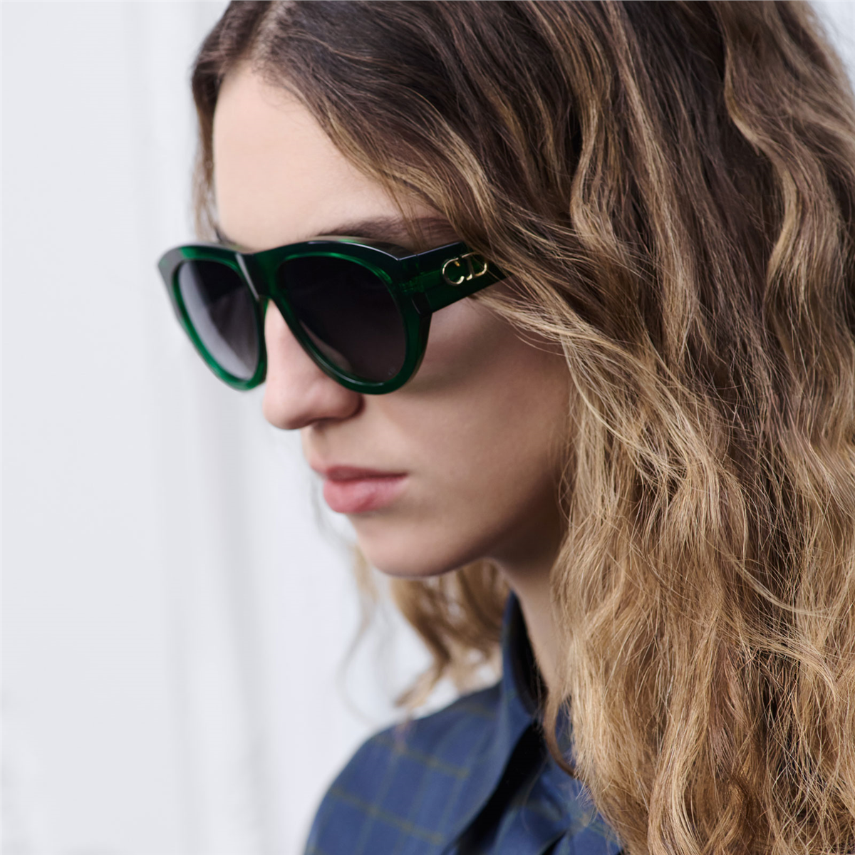 Dior DiorGlow A1I CD 40257I 96B Kadın Güneş Gözlüğü