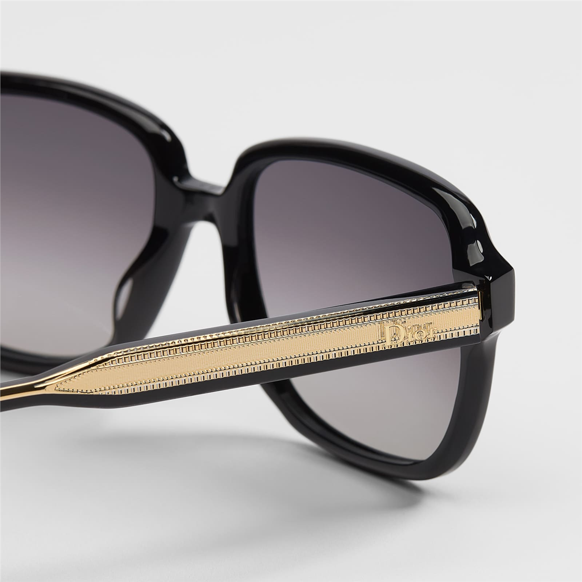 Dior Ribbon S1I CD 40267I 01B Kadın Güneş Gözlüğü