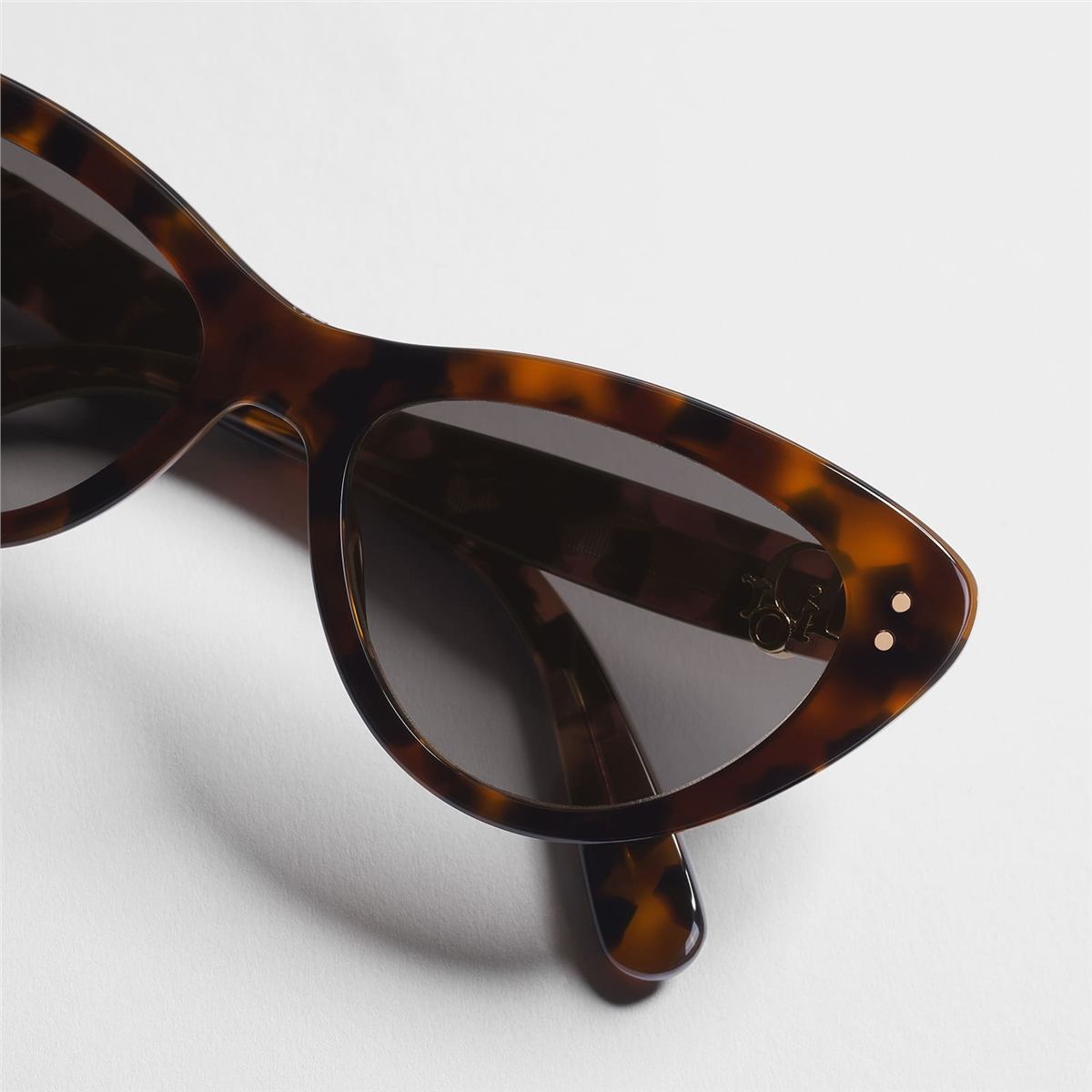 Dior Oblique B2I CD 40286I 56F Kadın Güneş Gözlüğü