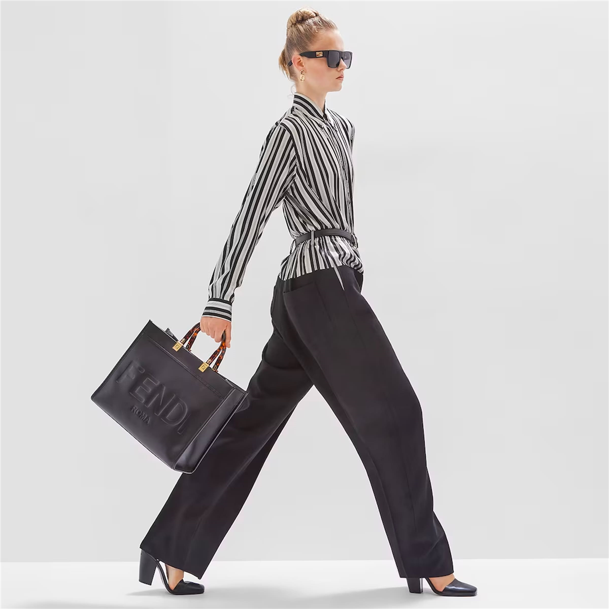Fendi Baguette FE 40124I 01B