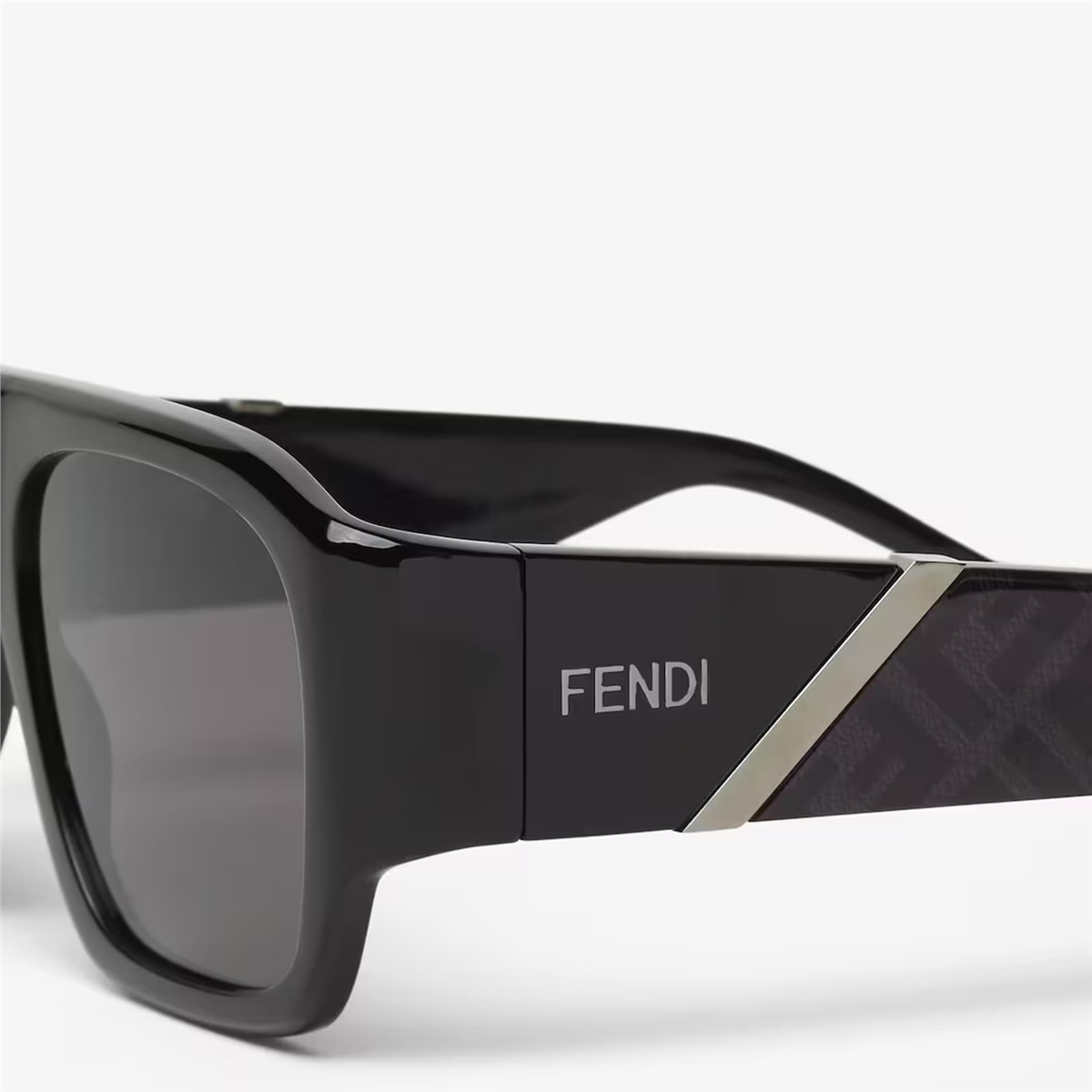 Fendi Diagonal FE 40198I 01A Erkek Güneş Gözlüğü
