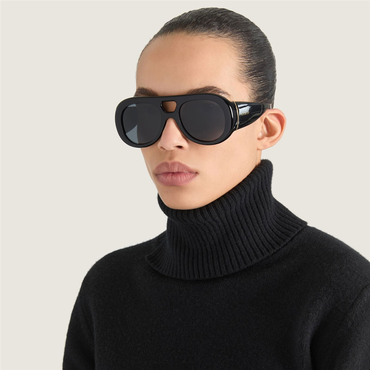 Givenchy Bold GV 40128I 01A Kadın Güneş Gözlüğü