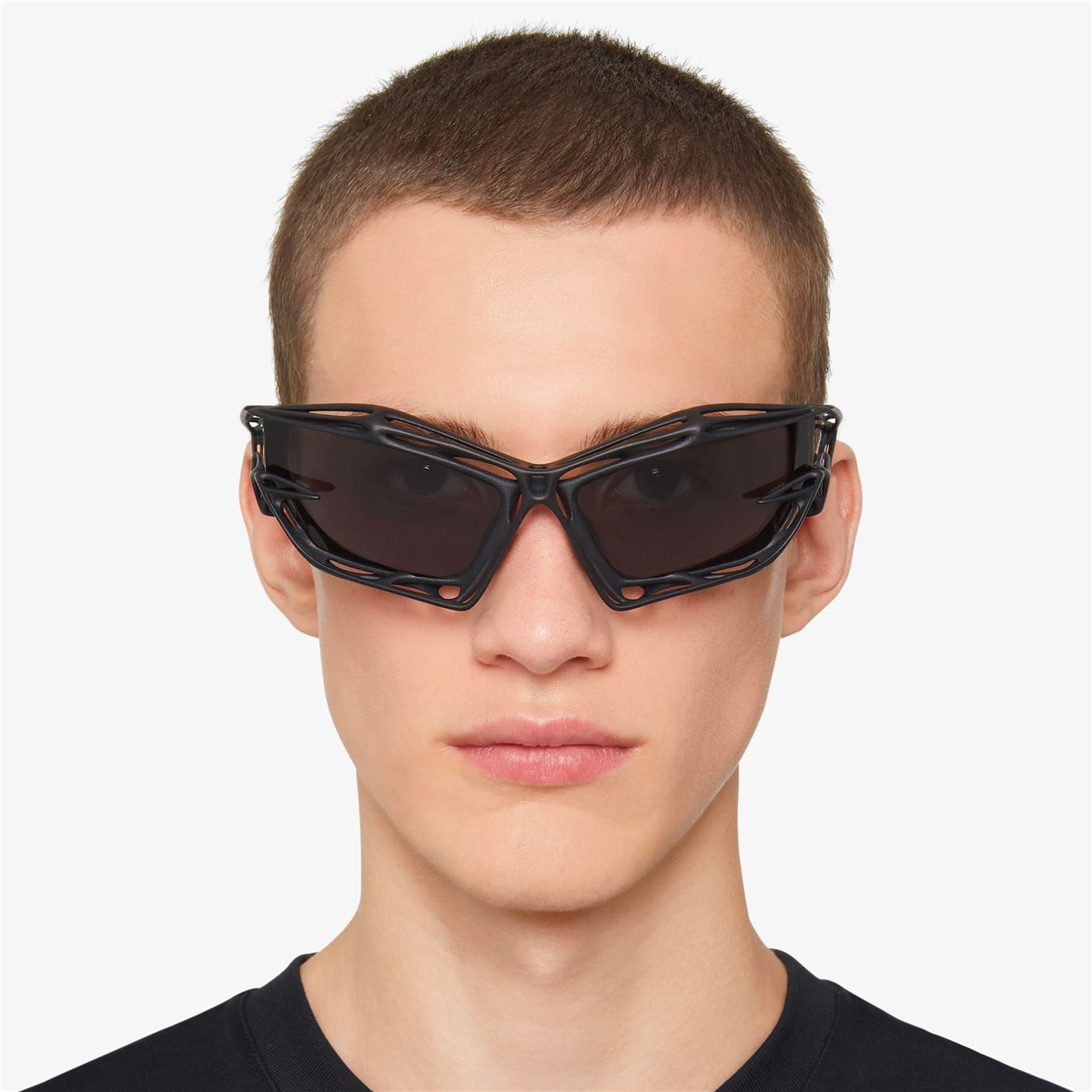 Givenchy Giv Cut Cage GV 40081I 02A