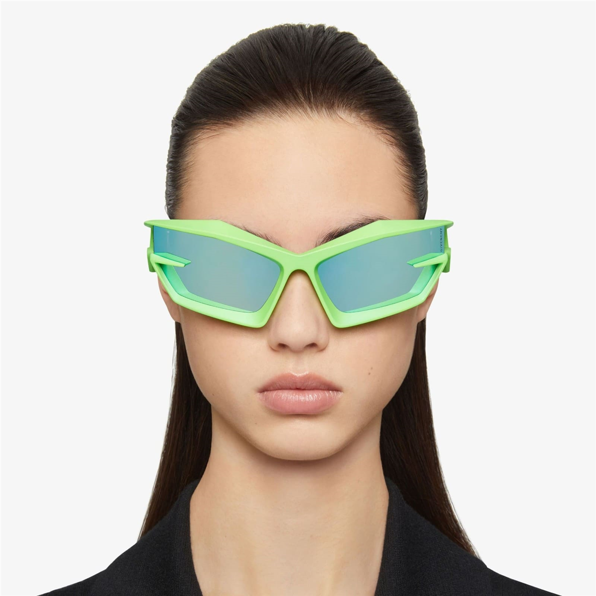Givenchy Giv Cut GV 40049U 94C