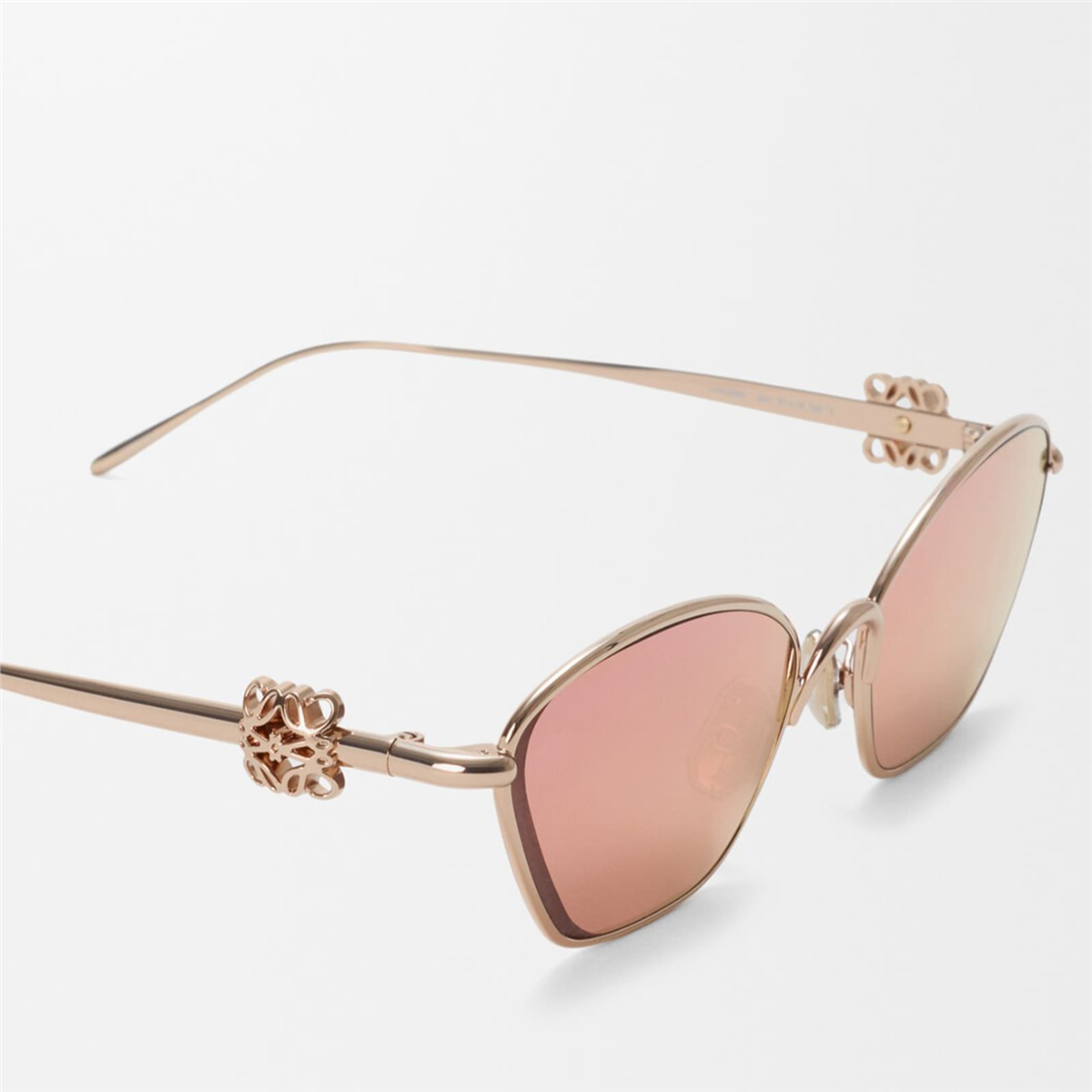 Loewe Anagram LW 40209U 28U Kadın Güneş Gözlüğü