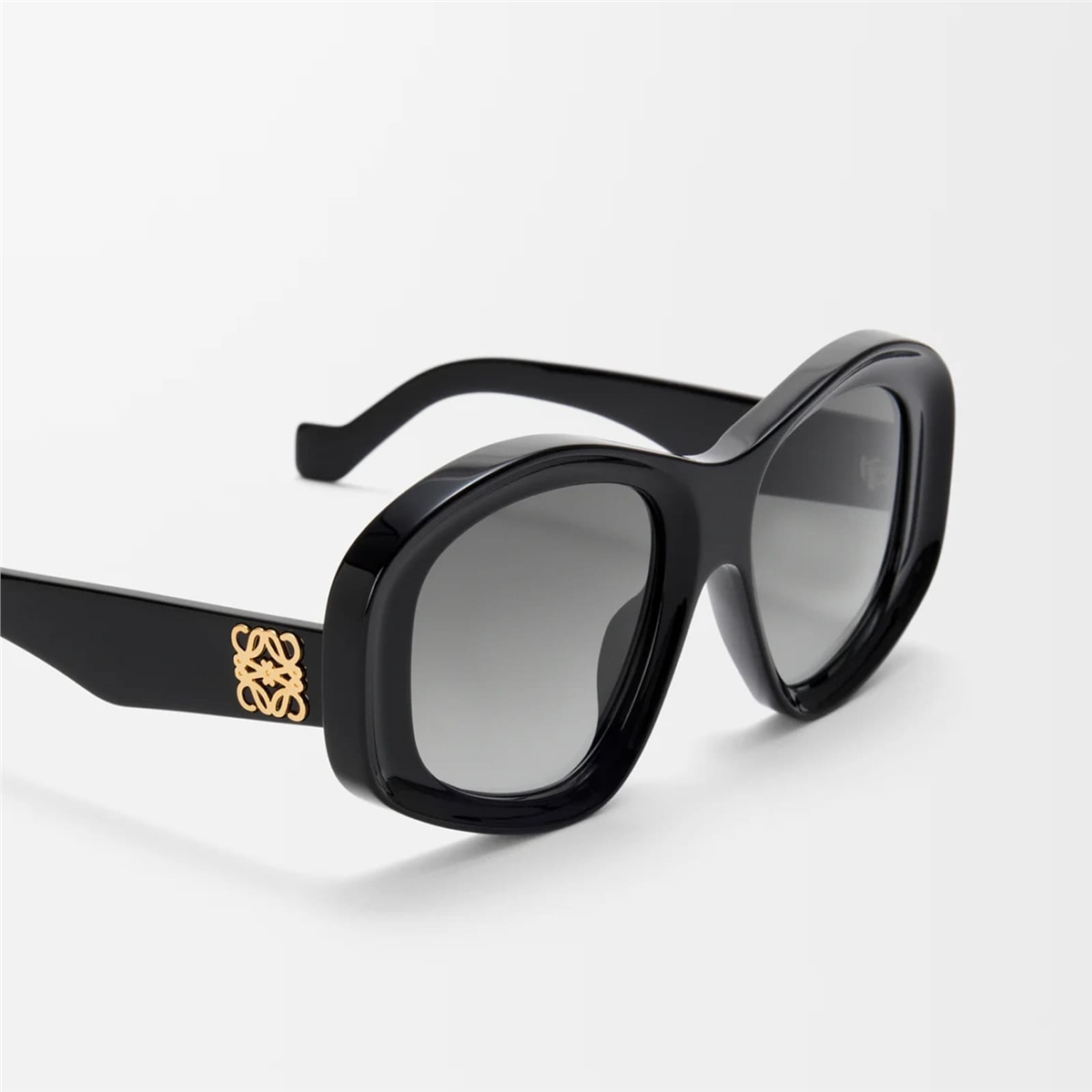 Loewe Beveled Pentagon LW 40181I 01B Kadın Güneş Gözlüğü