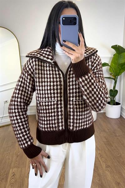 KAZ AYAGI DESENLİ FERMUARLI HIRKA - KAHVE
