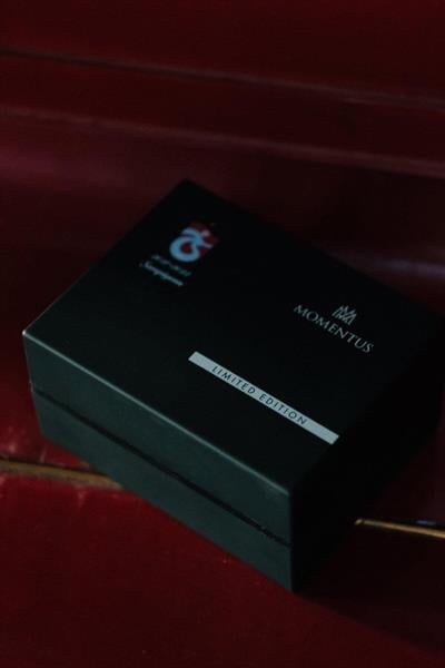 61 NUMARALI MOMENTUS LİMİTLİ ÖZEL SERİ KOL SAATİ