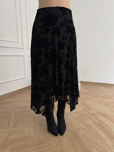 Asimetrik Etek Siyah