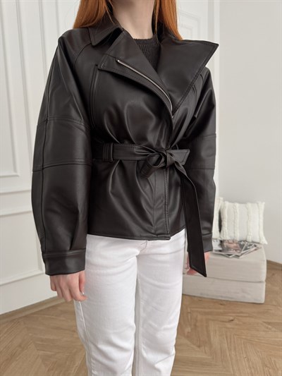 Asimetrik Fermuarlı Beli Kuşaklı Deri Ceket Kahve