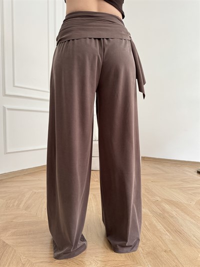 Belden Bağlamalı Rahat Pantolon Acı kahve