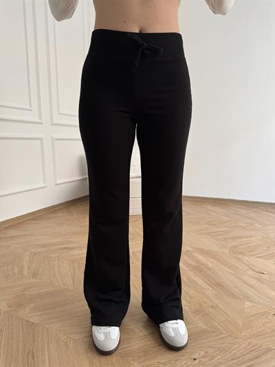 Beli Ribana Detay İspanyol Paça Pantolon Siyah