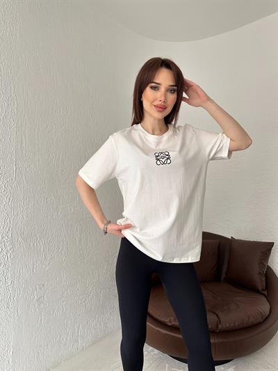 Bisiklet Yaka Nakışlı Tişört Ekru