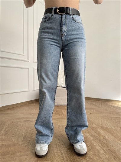 Boru Paça Kemerli Jean Açık mavi