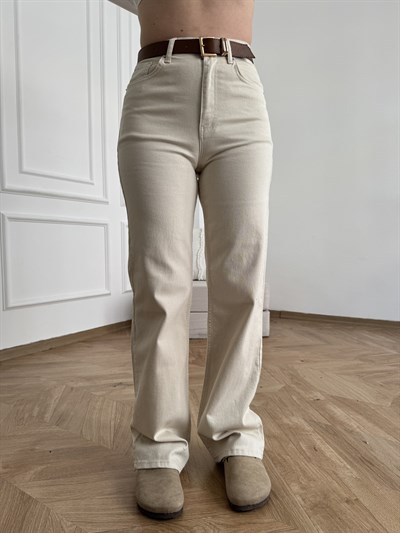 Boru Paça Kemerli Pantolon Bej
