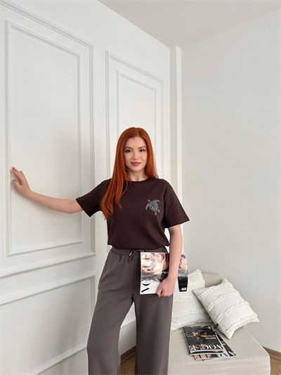 Caretta Baskılı T-shirt Kahve