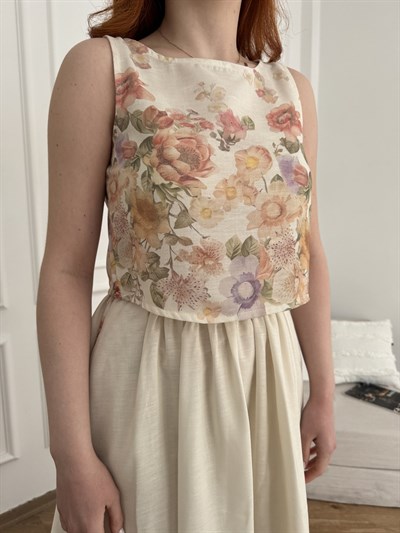 Çiçek Desen Kolsuz Crop Bluz Bej