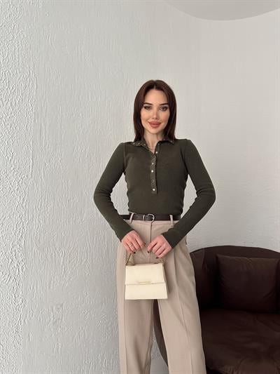 Dik Yaka Çıtçıtlı Triko Haki