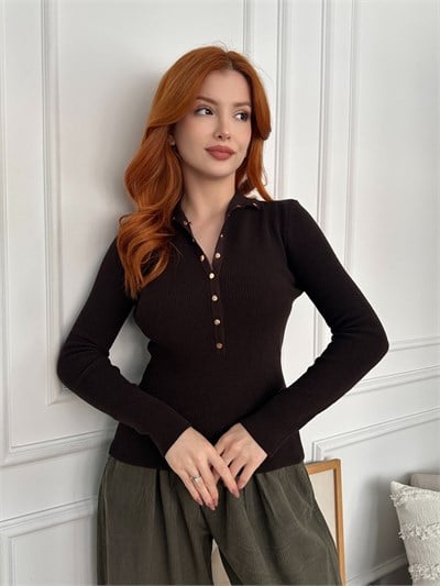 Dik Yaka Çıtçıtlı Triko Koyu kahve