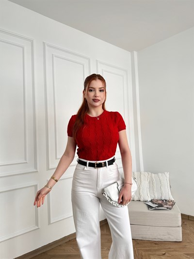 Dokulu Bisiklet Yaka Kısa Kol Triko Kırmızı