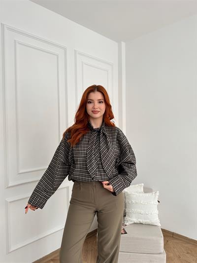 Fular Detay Ekose Gömlek Siyah-beyaz