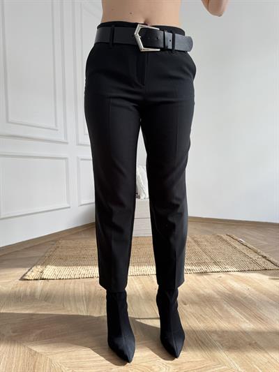 Geniş Kemerli Slim Pantolon Siyah