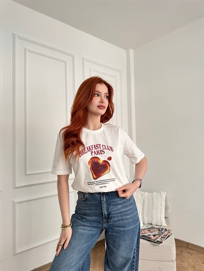Heart Bread Baskılı Tişört Ekru