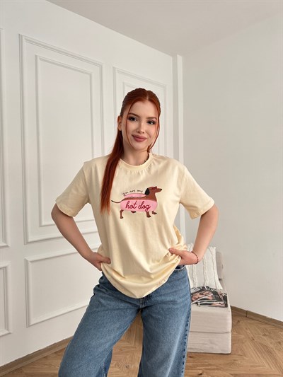 Hot Dog Köpek Baskılı T-shirt Vanilya