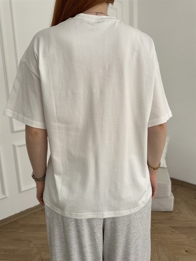 İnci Kolyeli Köpek Baskılı T-shirt Ekru