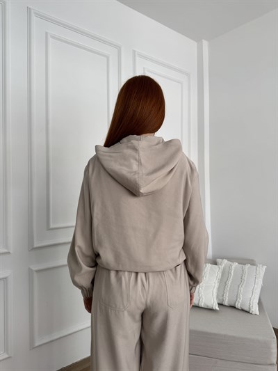 Kapüşonlu Hafif Mont Taş