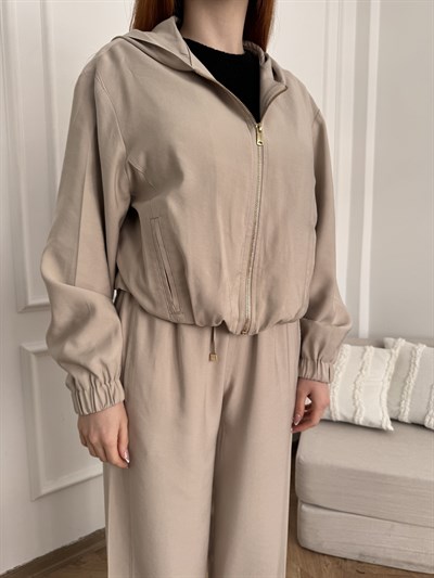 Kapüşonlu Hafif Mont Taş