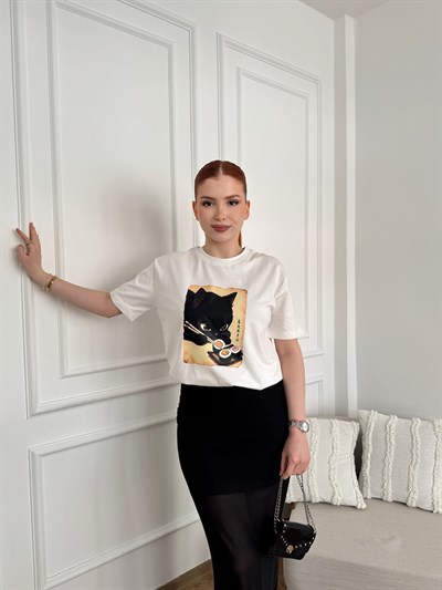 Kara Kedi Baskılı Tişört Ekru