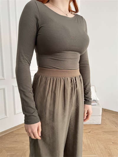 Kayık Yaka Bodysuit Haki