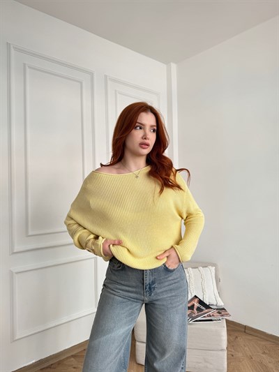 Kayık Yaka Oversize Triko Açık sarı