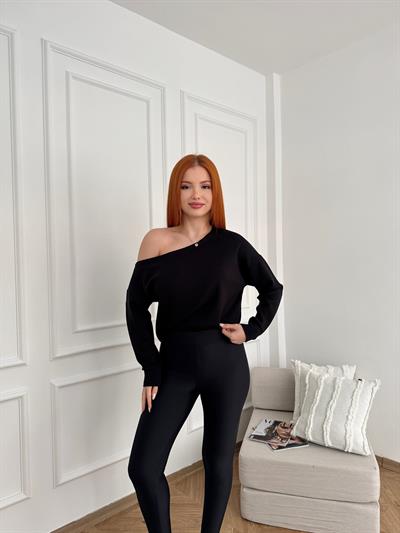 Kayık Yaka Basic Sweatshirt Siyah