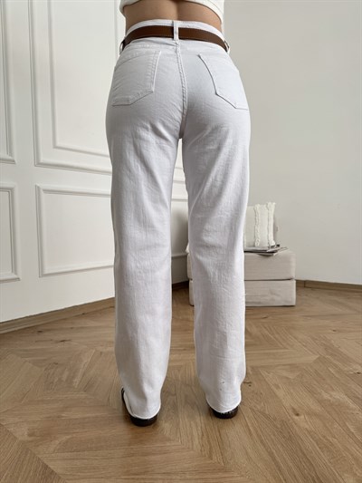 Kesik Paça Kemerli Straight Pantolon Beyaz