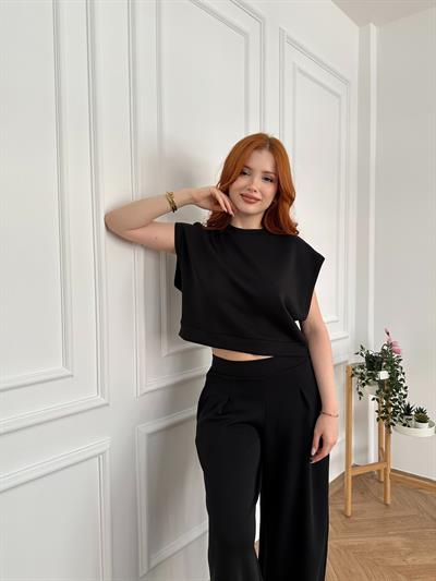 Kolsuz Crop Tişört Siyah