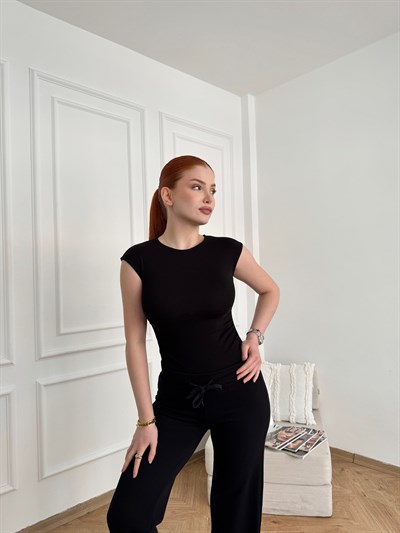 Kolsuz Yanları Büzgülü Basic Badi Siyah