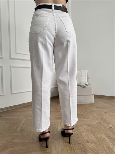 Mom Fit Kemerli Jean Beyaz