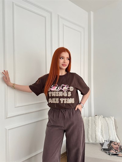 Nakışlı T-shirt Kahve