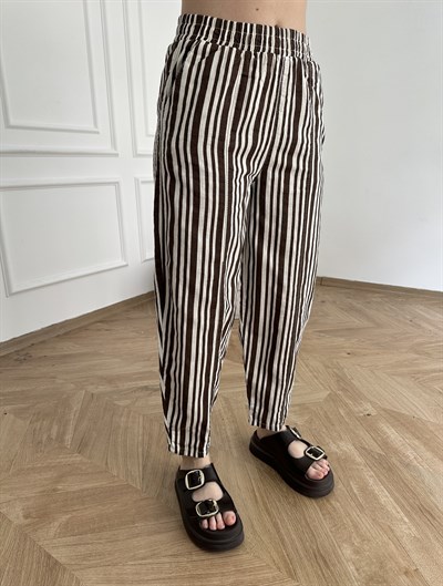 Önü Dikişli Çizgili Relax Pantolon Kahve-ekru