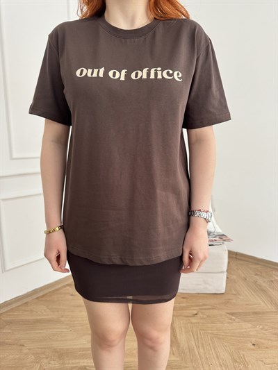 Out Of Ofiice Baskı T-shirt Kahve